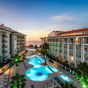 Ramada & By Wyndham 4*, Кушадасы Турция
